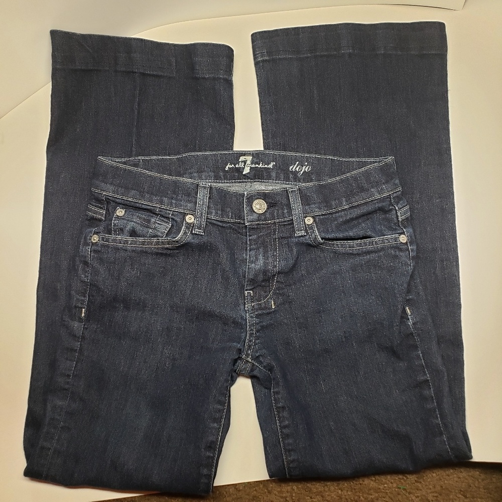7 for all Mankind Dojo Rhinestone Jean's size 26